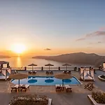 Ξενοδοχείο με διαμερίσματα Caldera's Memories
